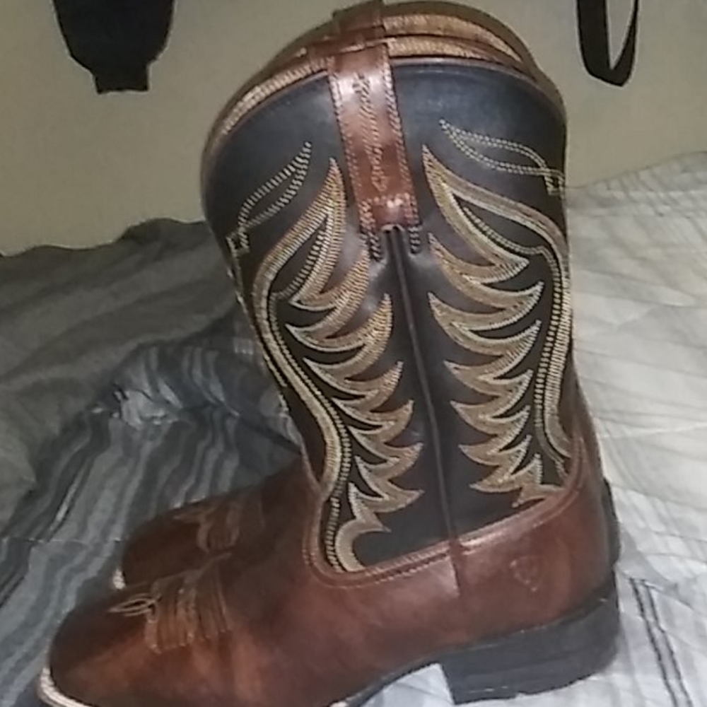 Cowboy Boots - Picture 4 of 4